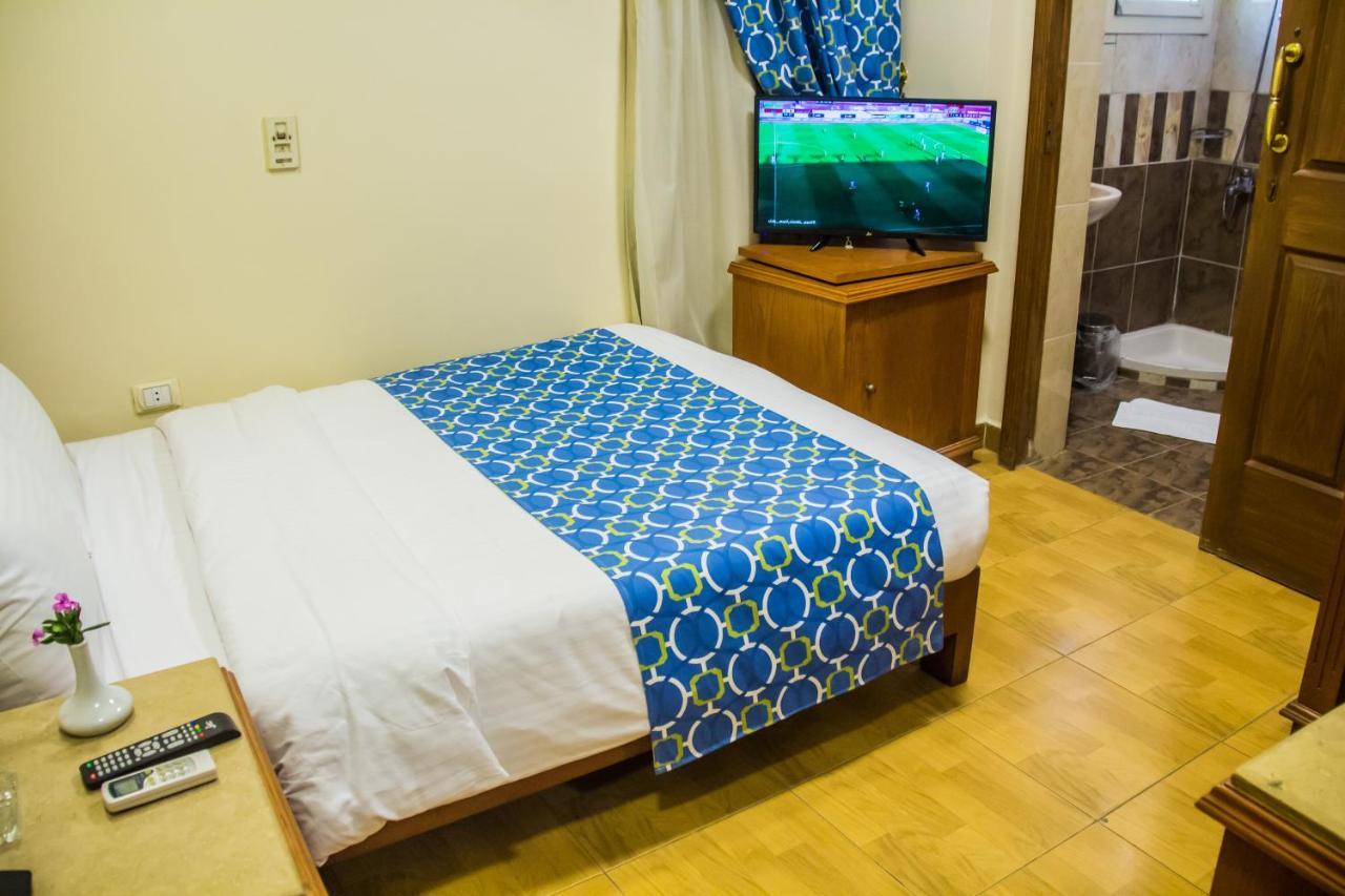 Giza Tiba Pyramids Hotel מראה חיצוני תמונה
